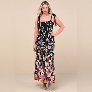 Lulu's Black Floral Maxi Dress